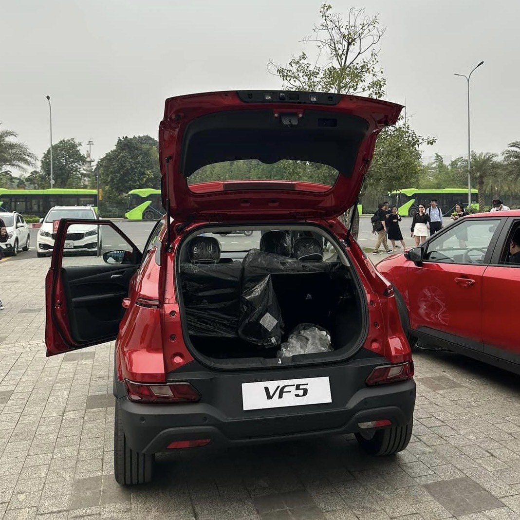 Hình ảnh hàng ghế VF5 Plus