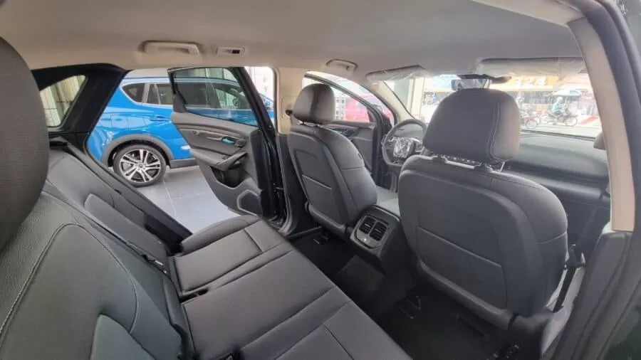 Hàng ghế ngồi Vinfast VF8
